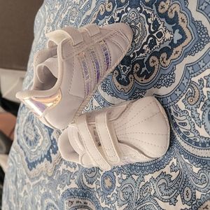 Superstar crib walkers addidas